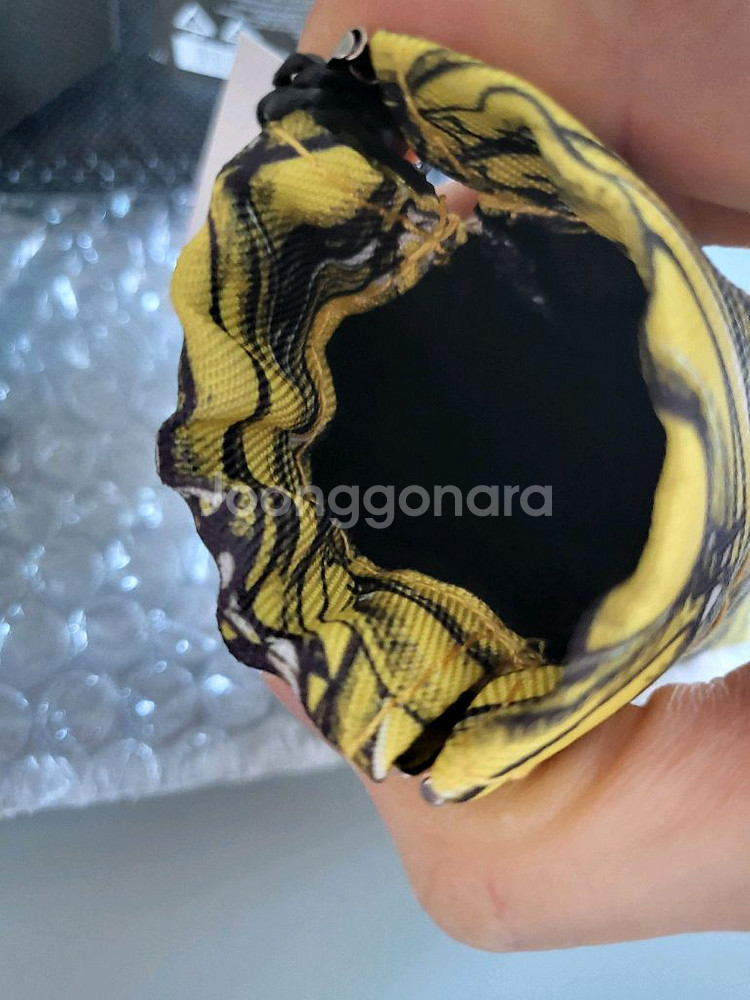 프라다 립스틱 파우치 + 쇼핑백--2