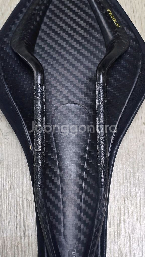 피직 아리오네00 안장--0