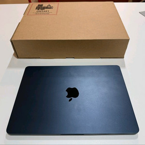 m3 맥북에어13 16GB 1TB 애캐플