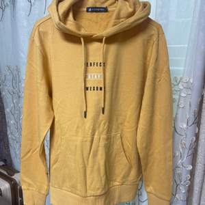 행텐 후드티셔츠