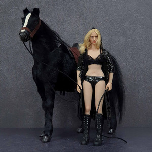 여성 말조련사 커스텀+흑마 12인치 피규어(핫토이x)