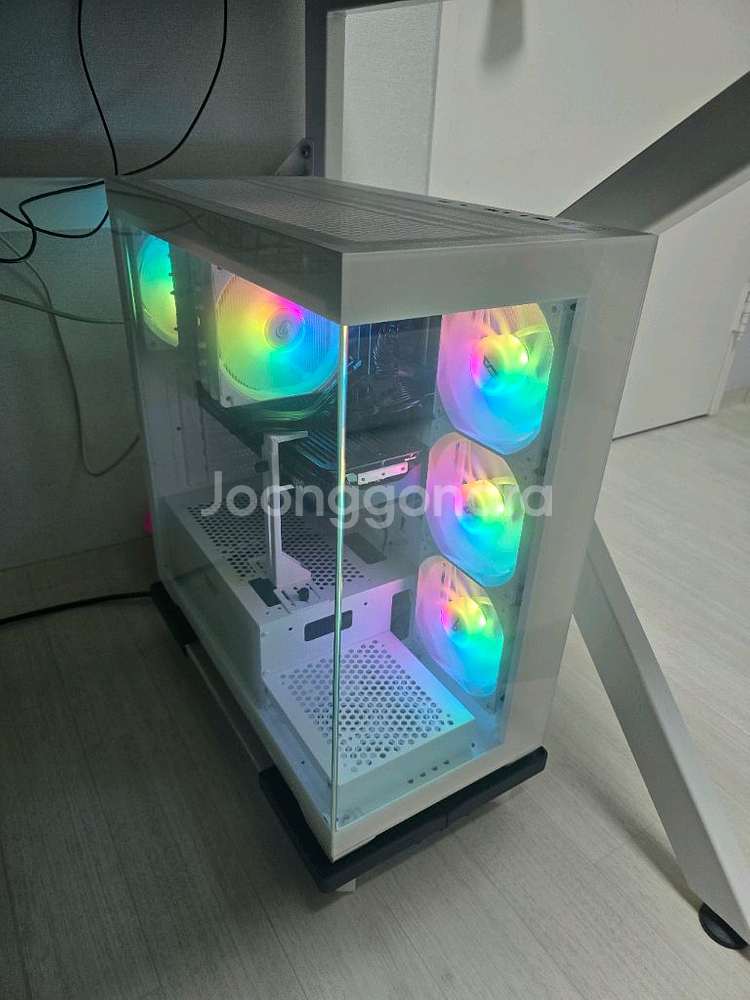 데스크탑 라이젠7 5700X/RX 9070 XT/1TB--0