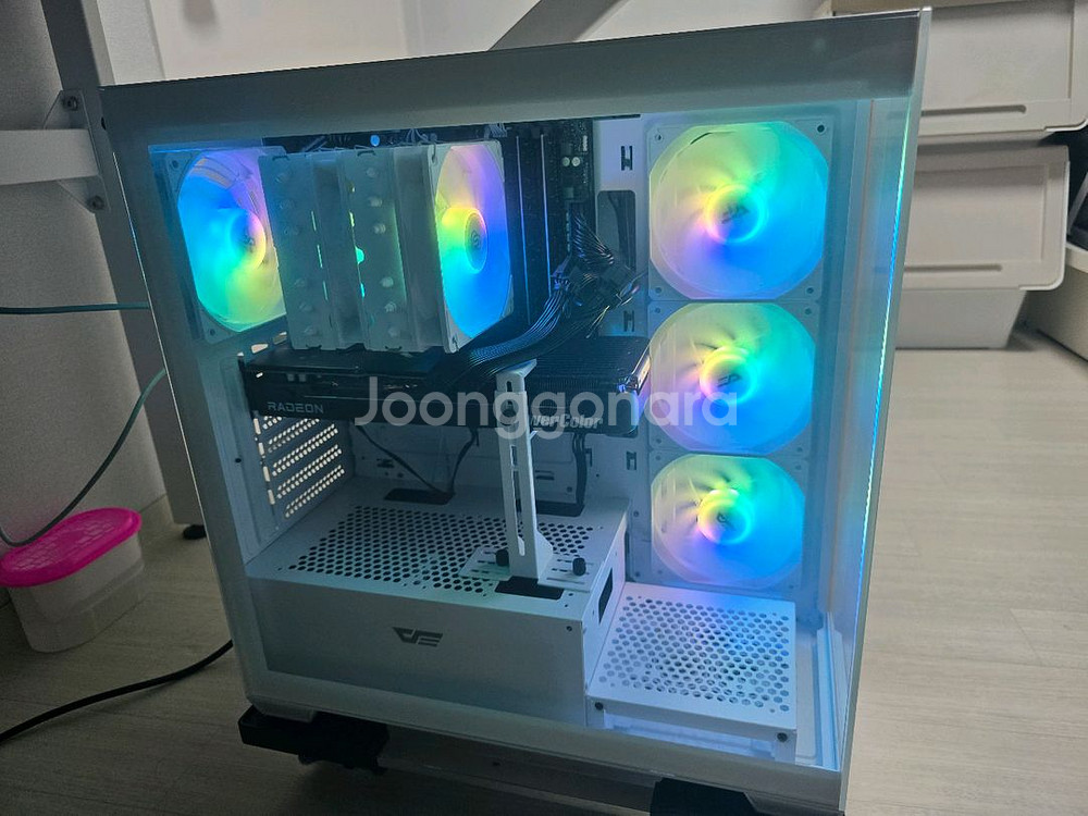 데스크탑 라이젠7 5700X/RX 9070 XT/1TB--2