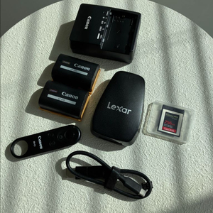 eos r5 mark ii 메모리카드, 리더기 외