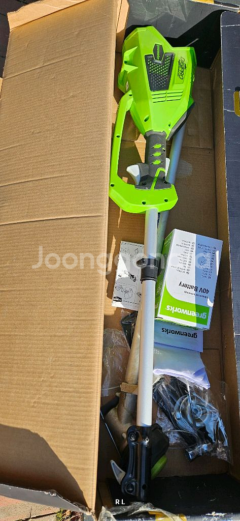 그린웍스 충전식 예초기배터리충전기 포함40v 5ah--2