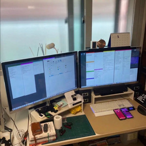 서울 컴퓨터 데스크탑+모니터 2개+키보드/스피커 풀세트