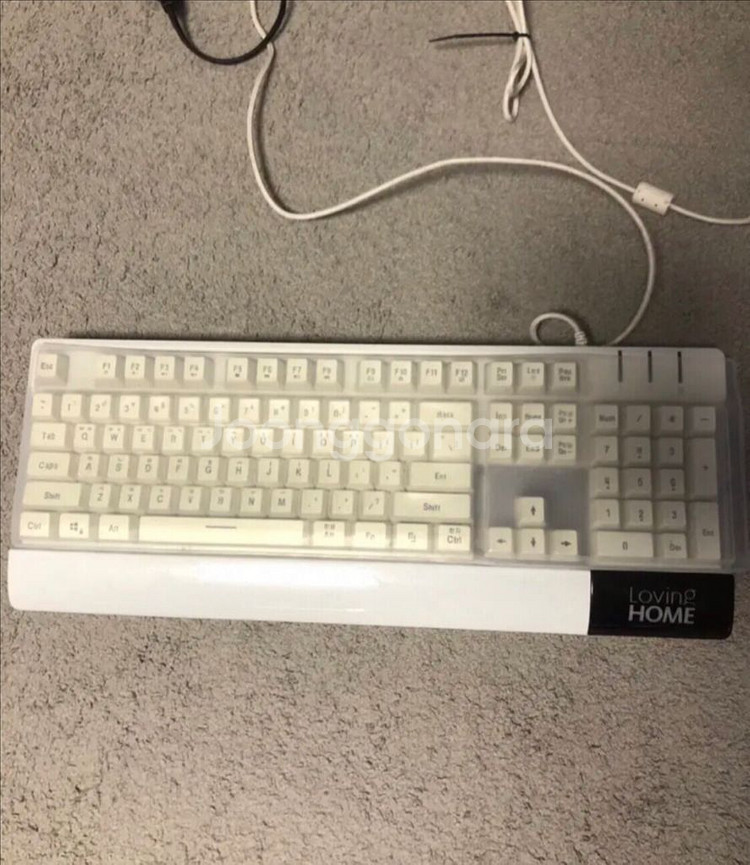 서울 컴퓨터 데스크탑+모니터 2개+키보드/스피커 풀세트--5