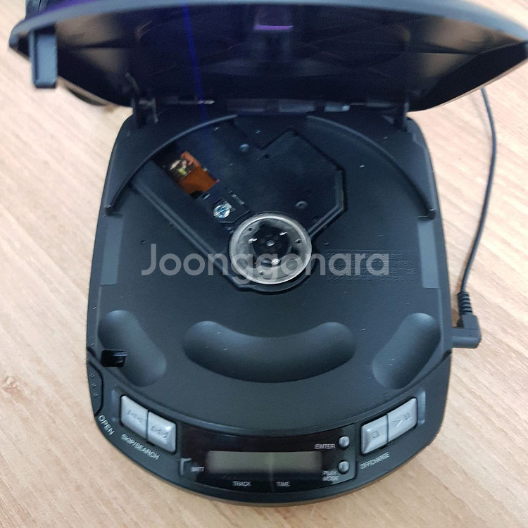 아이와 CD플레이어--1