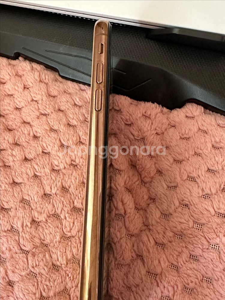 아이폰xs 골드 64G 배터리82%--3