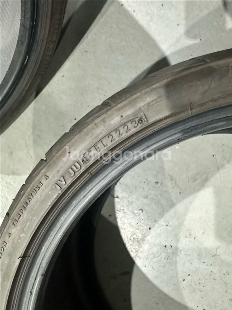 275-30-20 브릿지스톤 RE003 90%--2