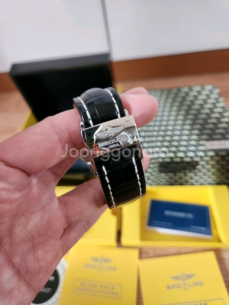 브라이틀링 네비타이머41 a23322--5