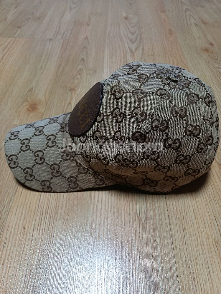 구찌 GG패턴 볼캡 롯백본점 정품!남녀공용!57cm!--1
