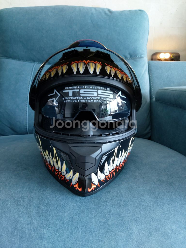 (폐업정리/즉시발송/무료배송) 베놈 오토바이 헬멧--3