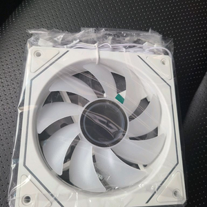 120미리 argb 팬 PRISM 7PRO