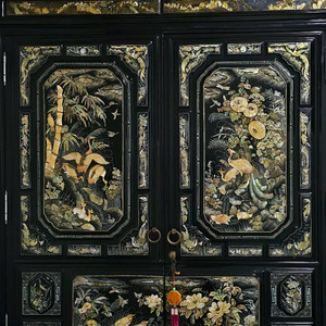 개인 소유 최고급 자개장 세트, 십장생 조각