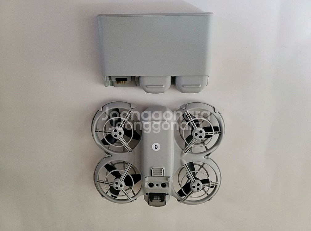 DJI NEO 네오 드론 (플라이모어 콤보) 급처분--1