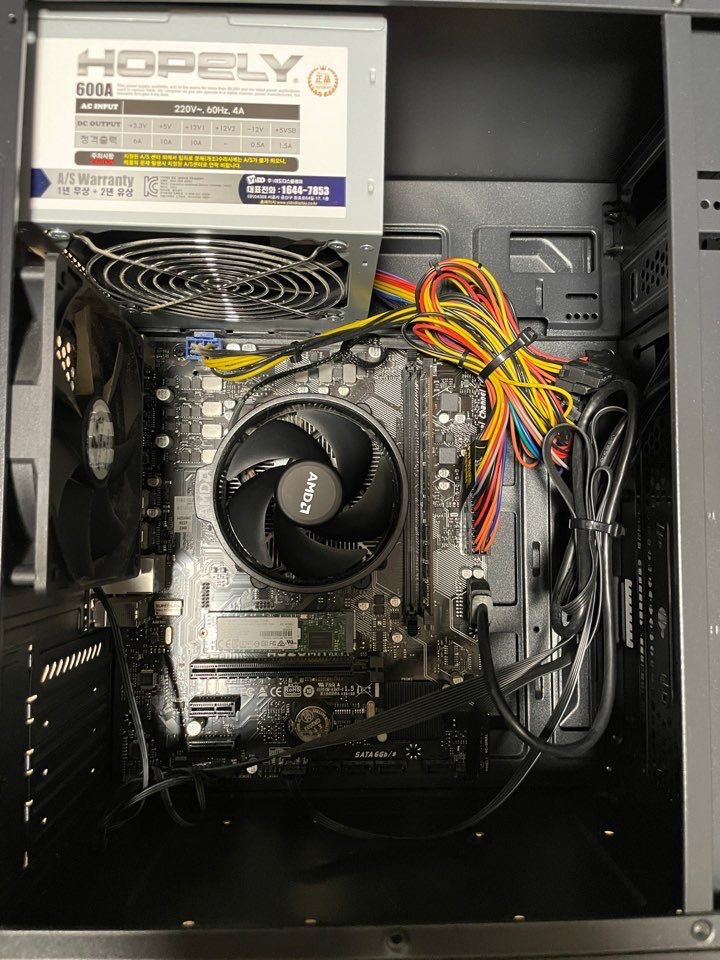 (부산) (개인) 5600g 컴퓨터 본체--0