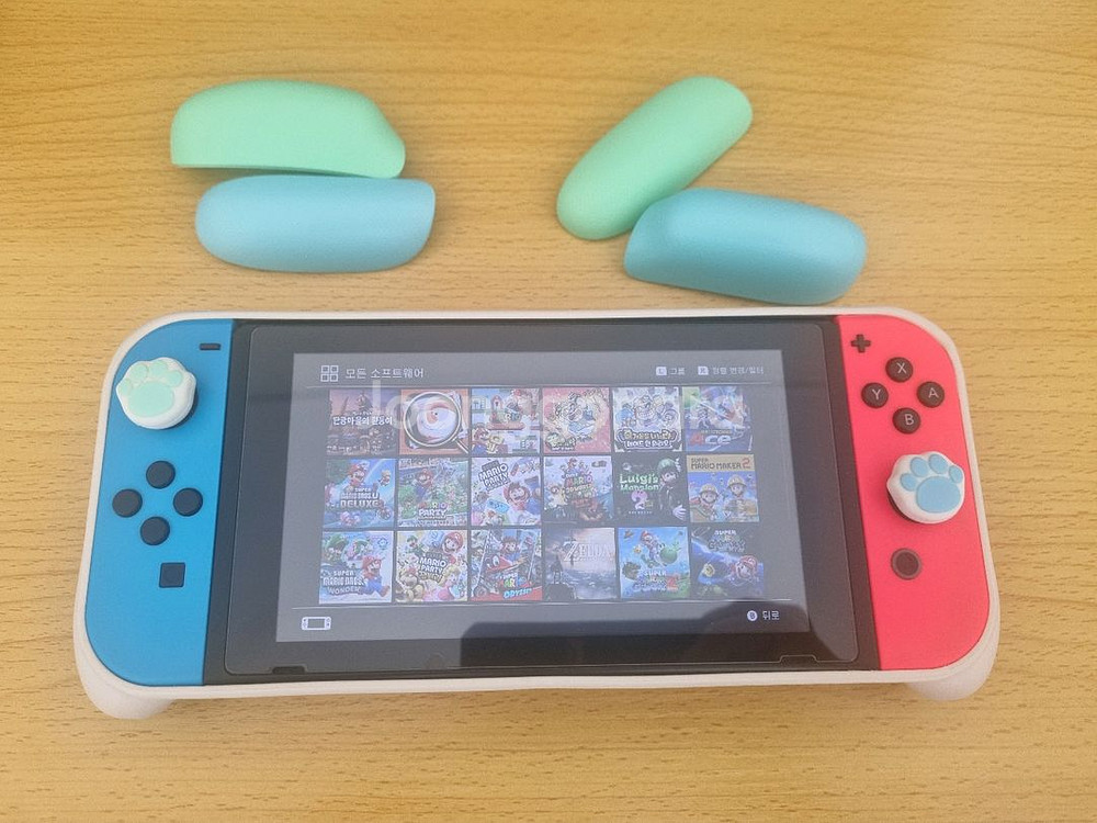 닌텐도스위치 게임설치 19개 + 스컬앤코 케이스--0