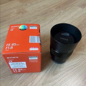 소니 FE 85mm F1.8 단렌즈 후드포함