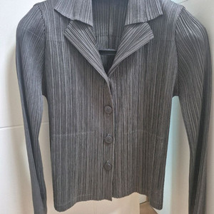 플리츠플리즈 이세이미야케 자켓 정품