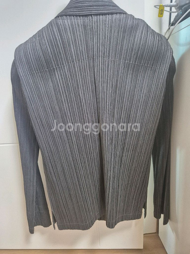 플리츠플리즈 이세이미야케 자켓 정품--1