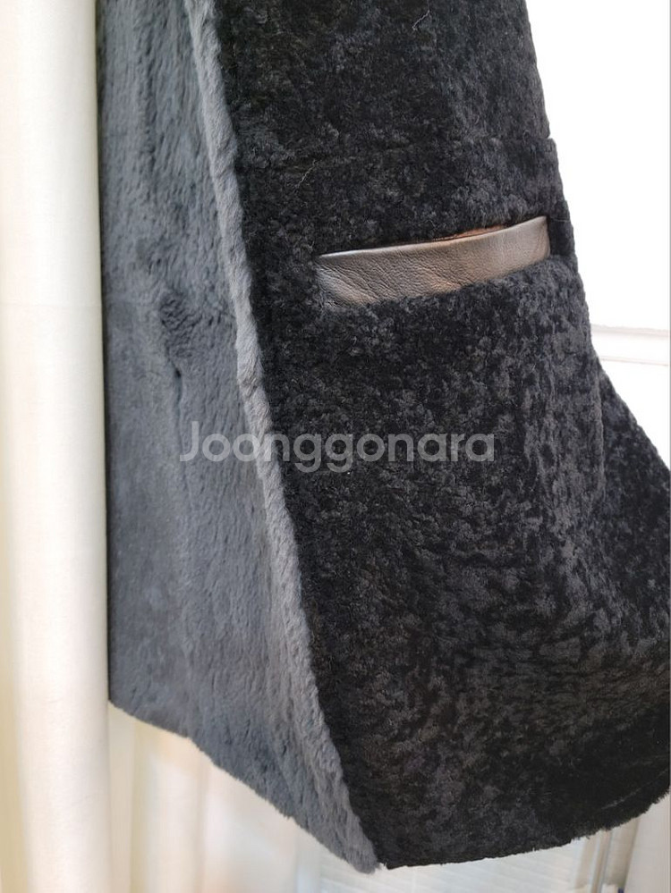 세일 40만원 최고급양피 양털퍼롱조끼--0