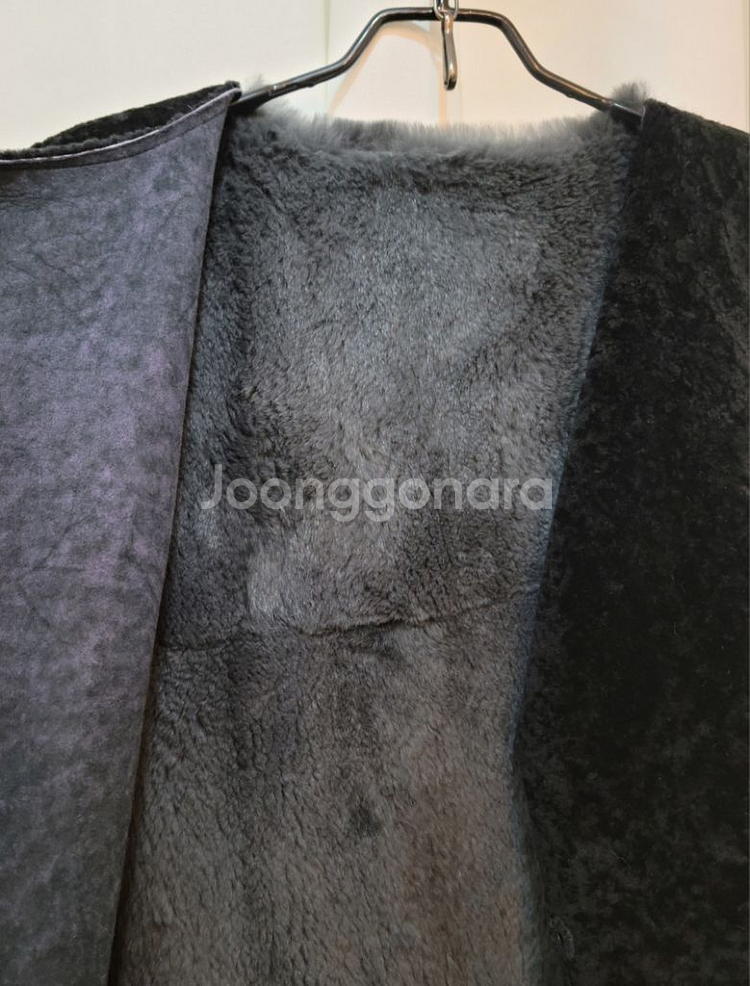 세일 40만원 최고급양피 양털퍼롱조끼--7
