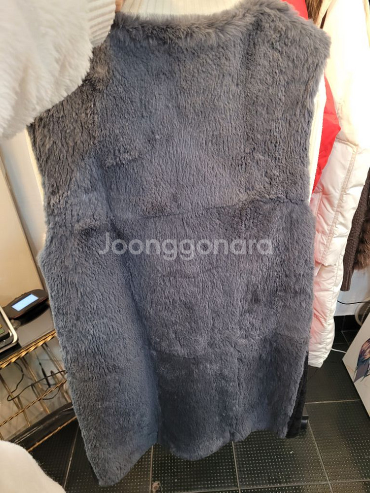세일 40만원 최고급양피 양털퍼롱조끼--8