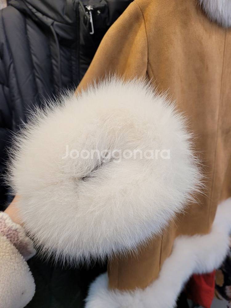 세일 최고급 폭스퍼무스탕코트 안감 무봉제구스다운100--3