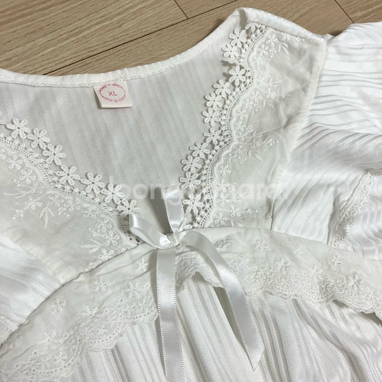 흰색 레이스 잠옷--1