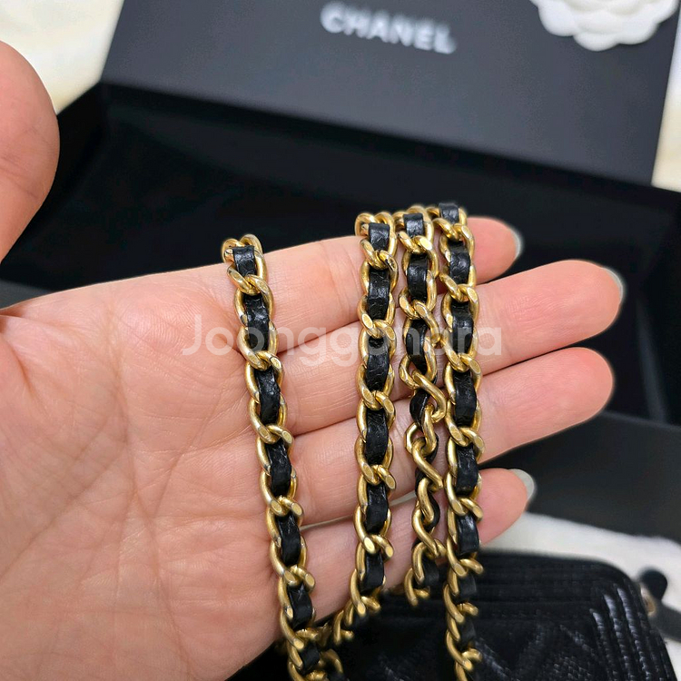 샤넬woc폴더백 숄더백 체인백 미니백 23번대영수증포함--7