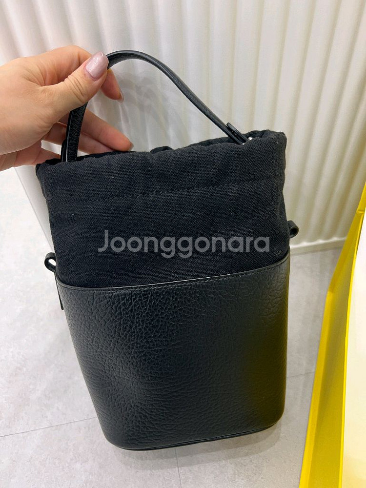 마르지엘라 5ac 버킷백--3