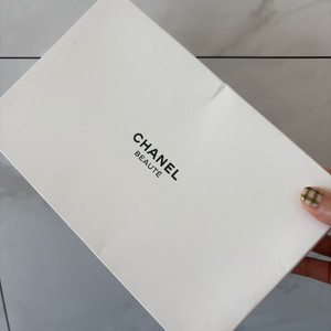 샤넬 코스메틱 파우치