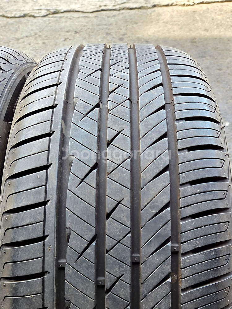 2155017 215 50 17 한국 라우펜 타이어--1