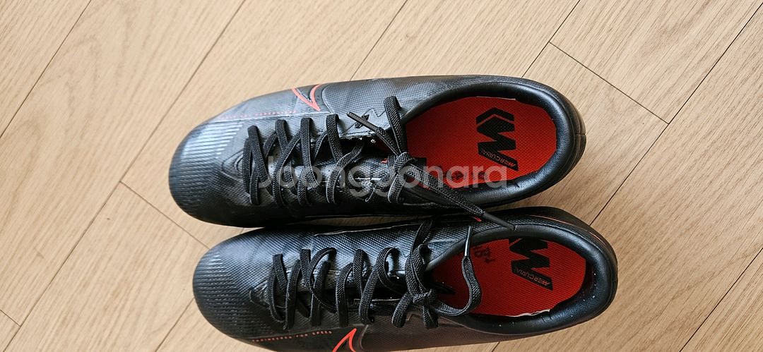 나이키 머큐리얼 베이퍼 13 아카데미 축구화--0