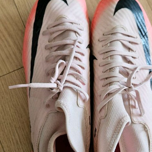 나이키 머큐리얼 수퍼플라이9 아카데미 인조잔디 축구화