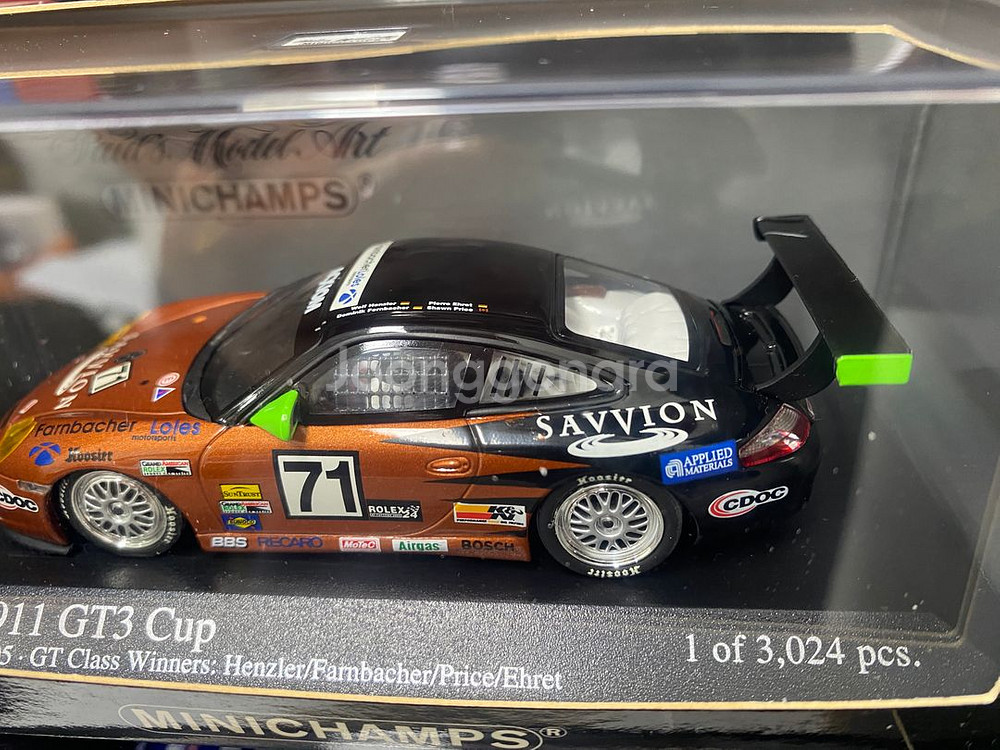 MINICHAMPS 1/43 포르쉐 911 GT3--4