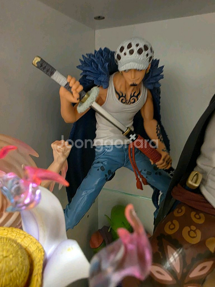 원피스 반다이 피규어 팝니다 일괄판매입니다 총4개--2