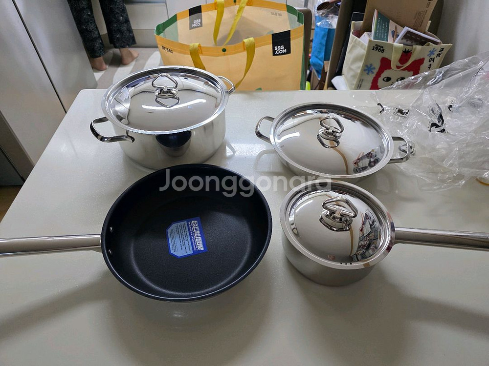 리빙아트 냄비 세트 새제품--0