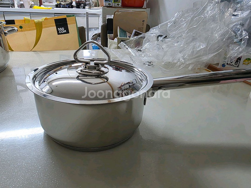 리빙아트 냄비 세트 새제품--1