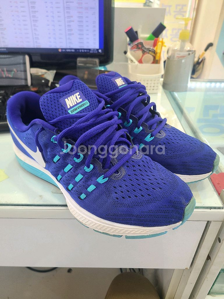 나이키 런닝화 에어줌 보메로11 275--0