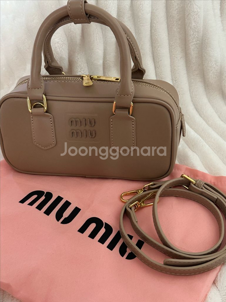 미우미우 아르카디 스몰--0