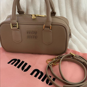 미우미우 아르카디 스몰