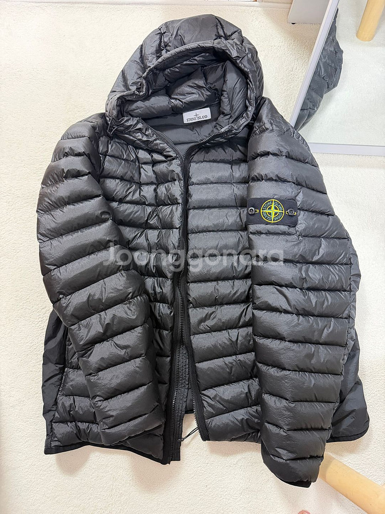 스톤아일랜드25ss 경량패딩 3xL--0
