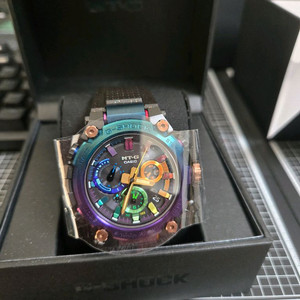 mtg-b3000dn 지샥 한정판 시계 입니다