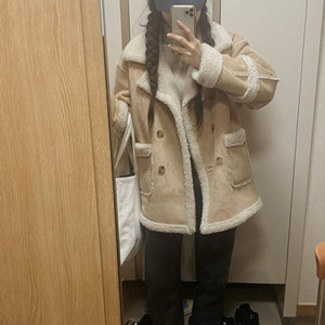 유이니 하프무스탕
