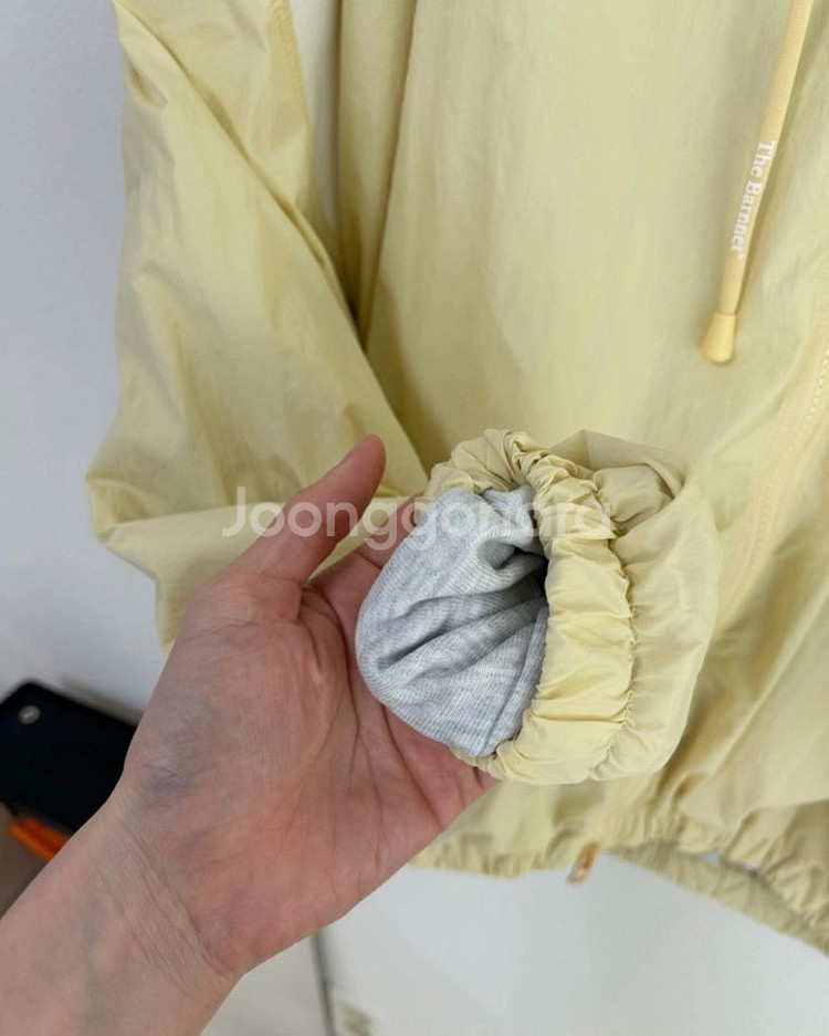 더바넷 the barnnet 옐로우 리버시블 후드집업--3