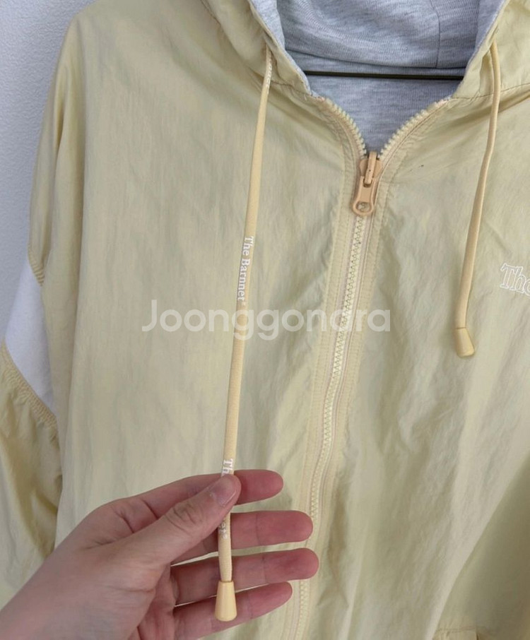 더바넷 the barnnet 옐로우 리버시블 후드집업--4