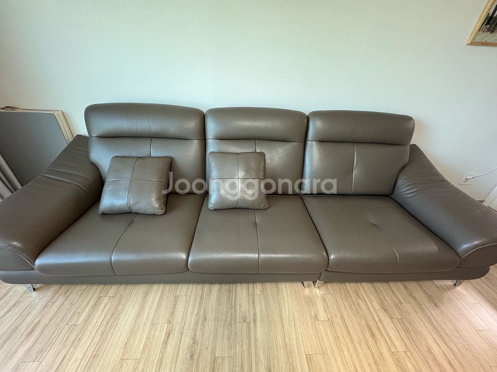 자코모 로고스 4인 비텔로 소가죽 소파+쿠션2개--0