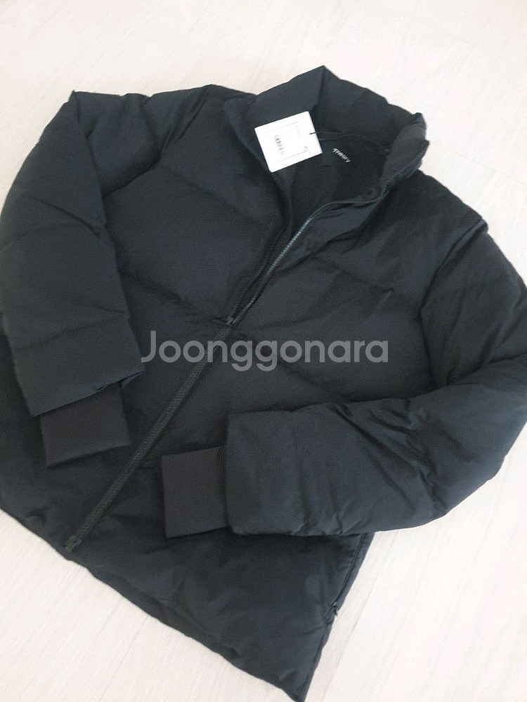 Theory 카라 푸퍼 패딩 사이즈55 새상품 판매합--2